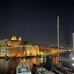 Moon Malta Boutique Stay With Rooftop Pool & Sea Views Of Valletta, Grand Harbour & Three Cities