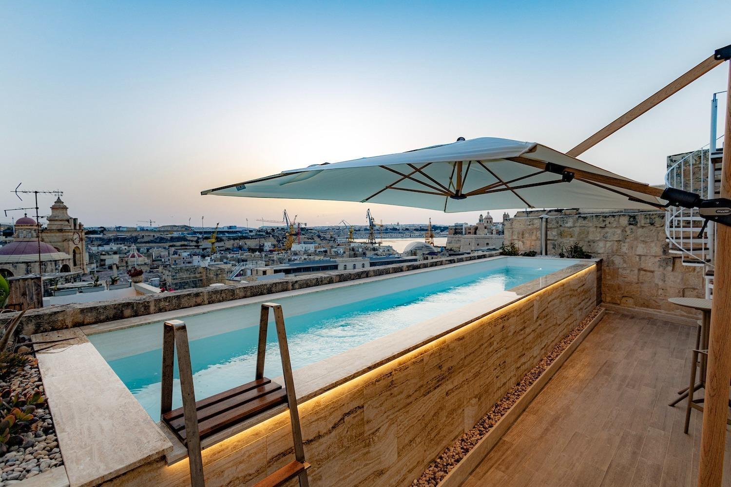 Bed and breakfast Moon Malta Boutique With Rooftop Pool & Sea Views Of Valletta, Grand Harbour & Three Cities