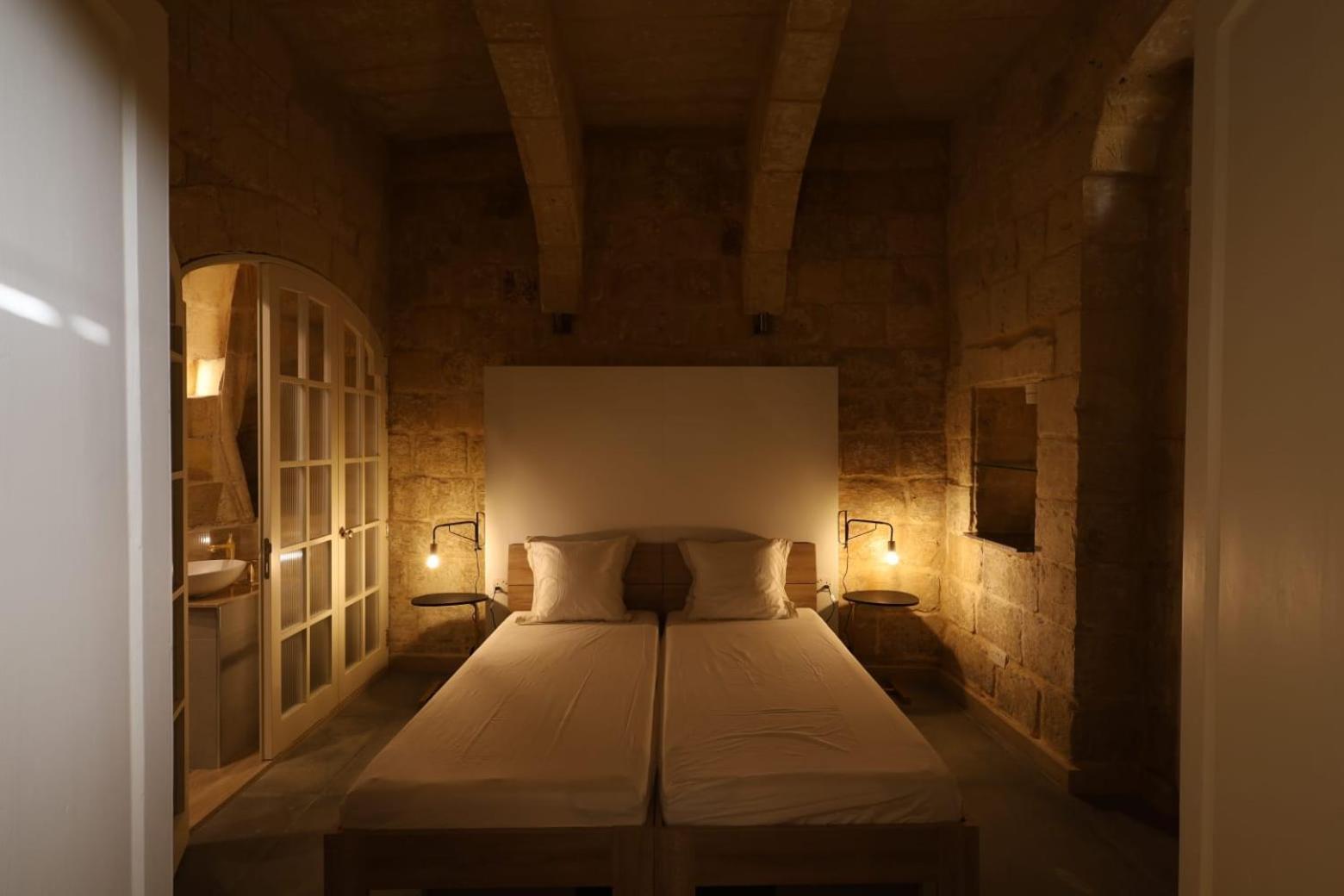 Moon Malta Boutique With Rooftop Pool & Sea Views Of Valletta, Grand Harbour & Three Cities Bed and breakfast Cospicua