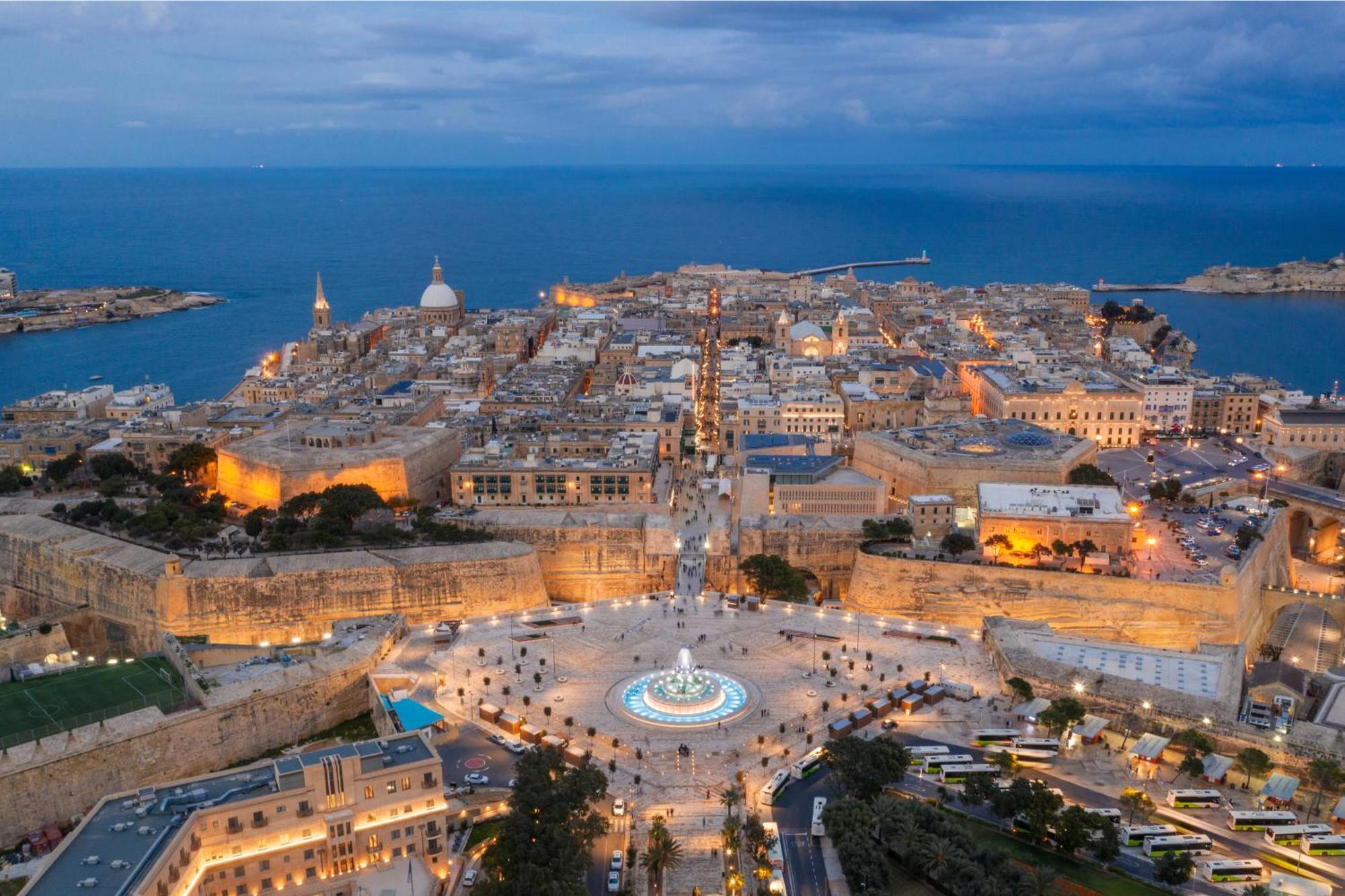 Bed and breakfast Moon Malta Boutique With Rooftop Pool & Sea Views Of Valletta, Grand Harbour & Three Cities Cospicua