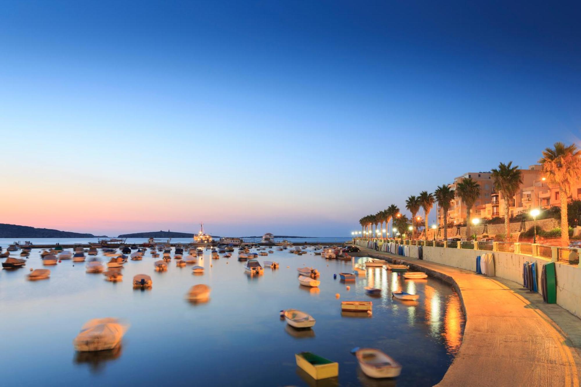 Moon Malta Boutique With Rooftop Pool & Sea Views Of Valletta, Grand Harbour & Three Cities Bed and breakfast