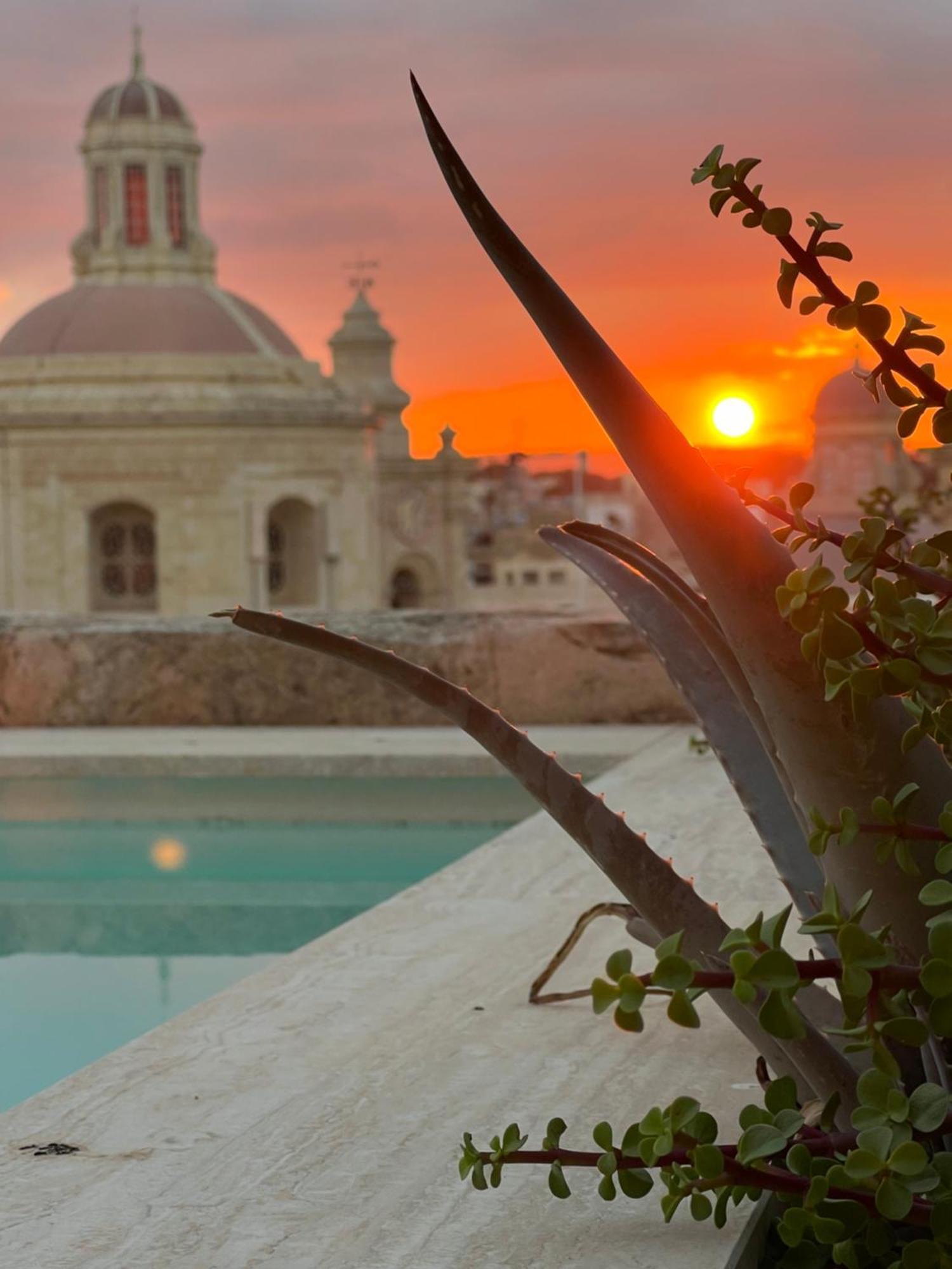 Moon Malta Boutique With Rooftop Pool & Sea Views Of Valletta, Grand Harbour & Three Cities
